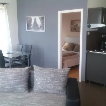 Solid Apartmans *